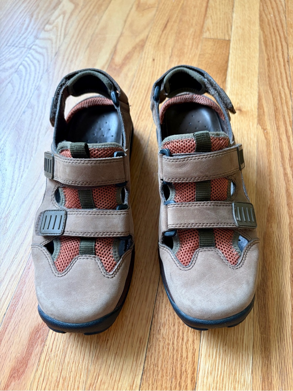 Cole Haan Country Nike Air Sandals Shoes D13370 W 7.5 B Outdoor Nubuck Gorpcore
